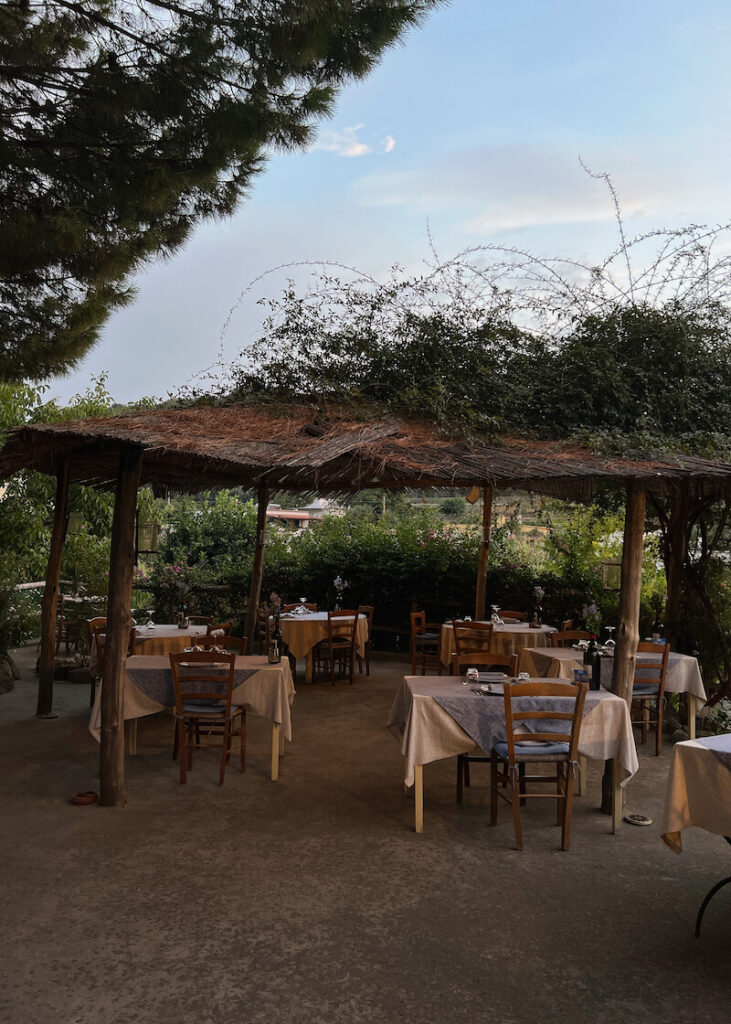 restaurant outdoors farm ischia