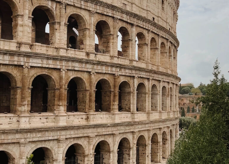 rome italy colosseum outside