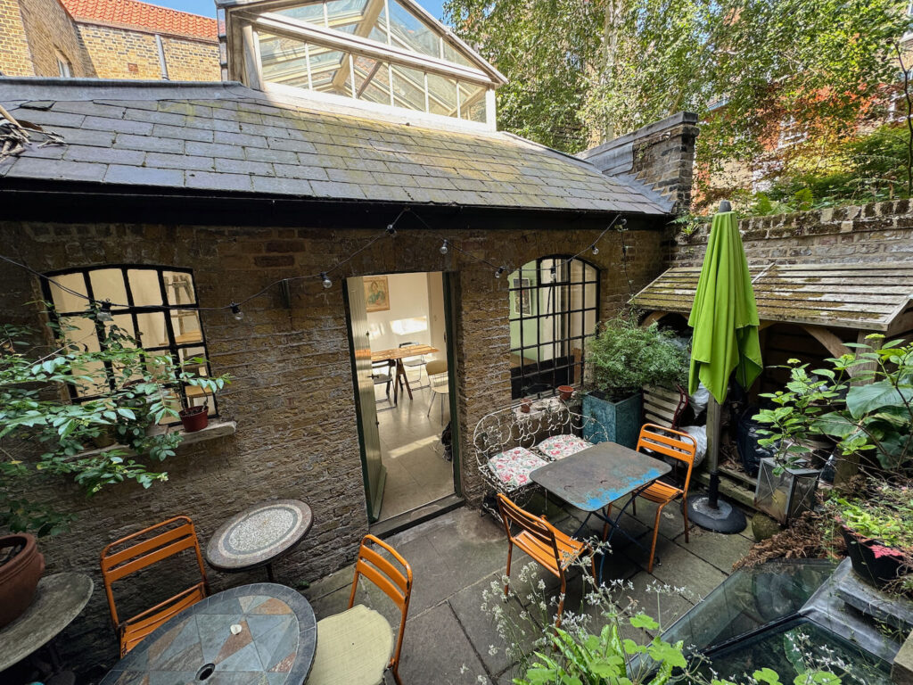 london-hidden-cafe