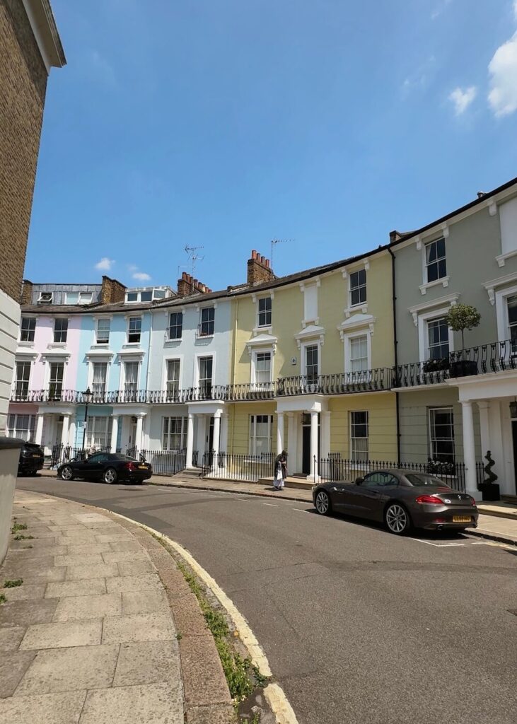 primrose-hill colourful buildings